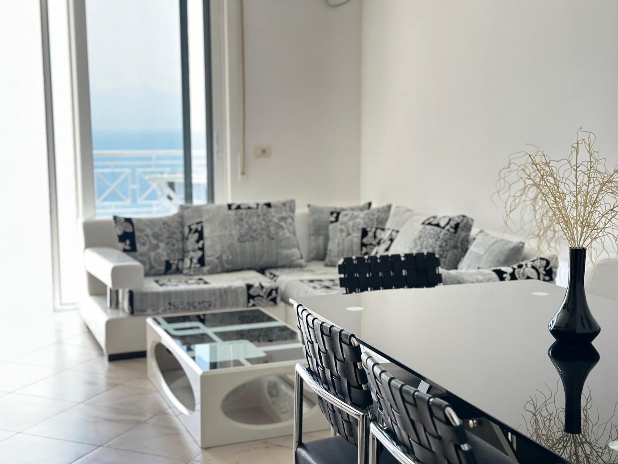 Tini Sea View Apartment Sarandë Exterior foto
